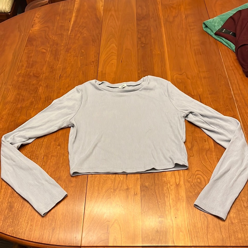 GARAGE girls light blue long sleeve size L